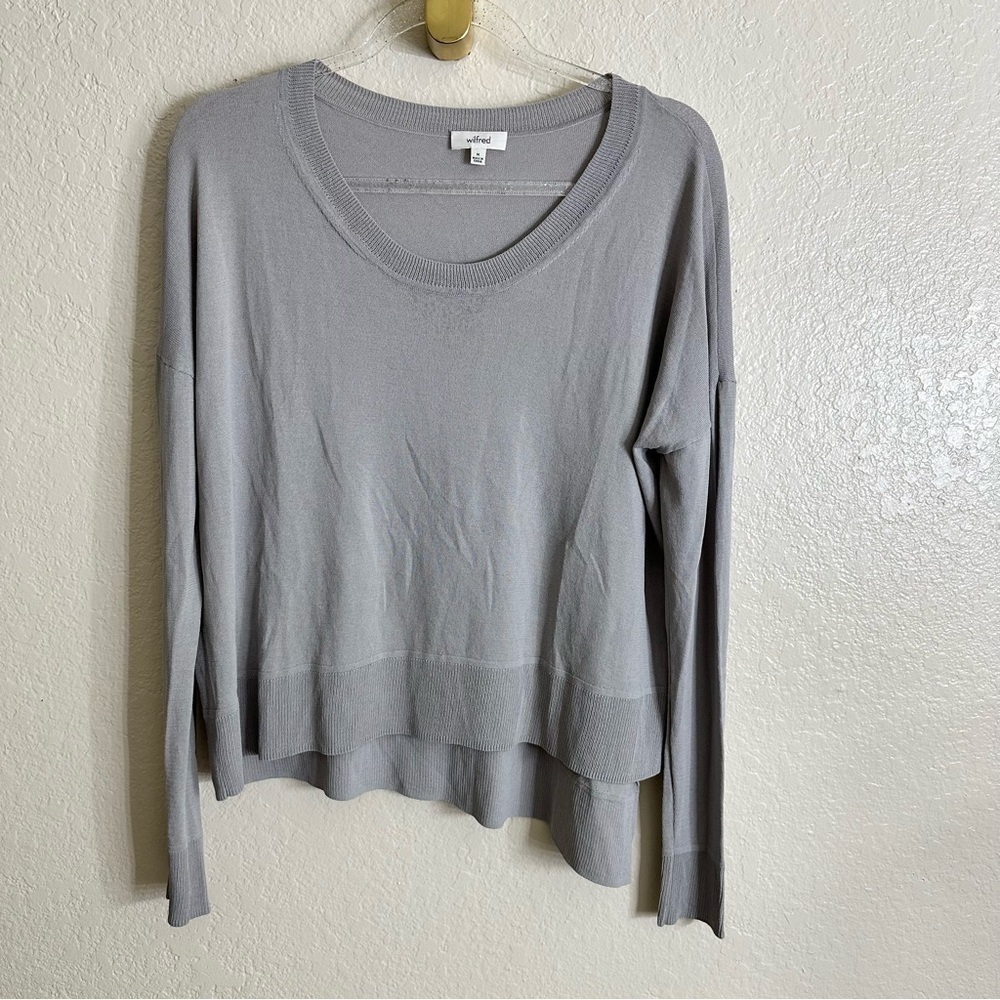 Aritzia Wilfred librement asymmetrical sweater size M - Picture 3 of 10